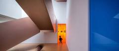 苏州虹美术馆 | 如何结合光与空间结构，给予建筑新生命？