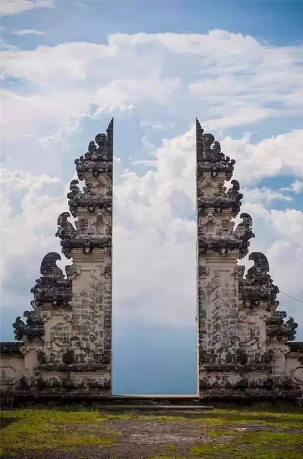 世界上对称的建筑图片