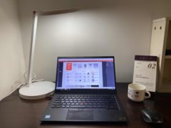 小云台灯