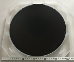 UVC LED产品需求热、南京一项教室照明验收管理规范制修订工作正式启动、我国学者发现了石墨炔可拦截过强紫外线 | 产业周报