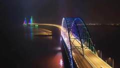 有多项“世界之最”的沪苏通长江公铁大桥亮化工程完工