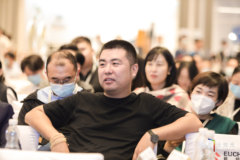 艰难的蜕变，论灯具经销商过渡到专业服务商的价值