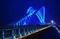 打造“精致城市”山东威海首座大型景观大桥亮化工程完成