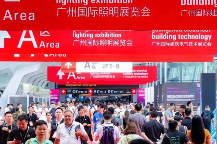 特优仕照明携手得邦总部亮相第28届广州国际照明展览会！